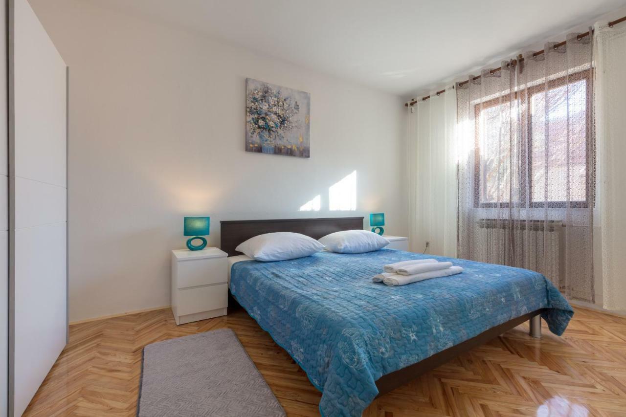 Vacation Home Duilo Donji Zemunik Экстерьер фото